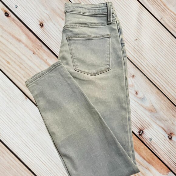 Universal Thread High Rise Button Fly Skinny Jeans - Picture 3 of 6